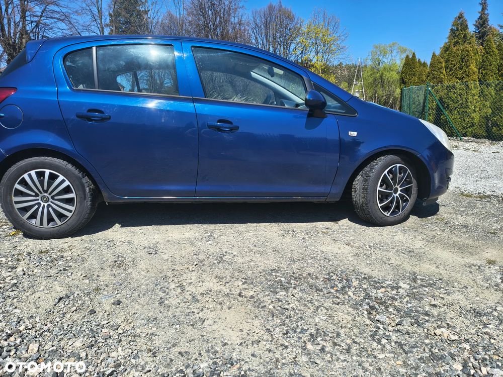 Opel Corsa 1.0 12V Essentia - 3