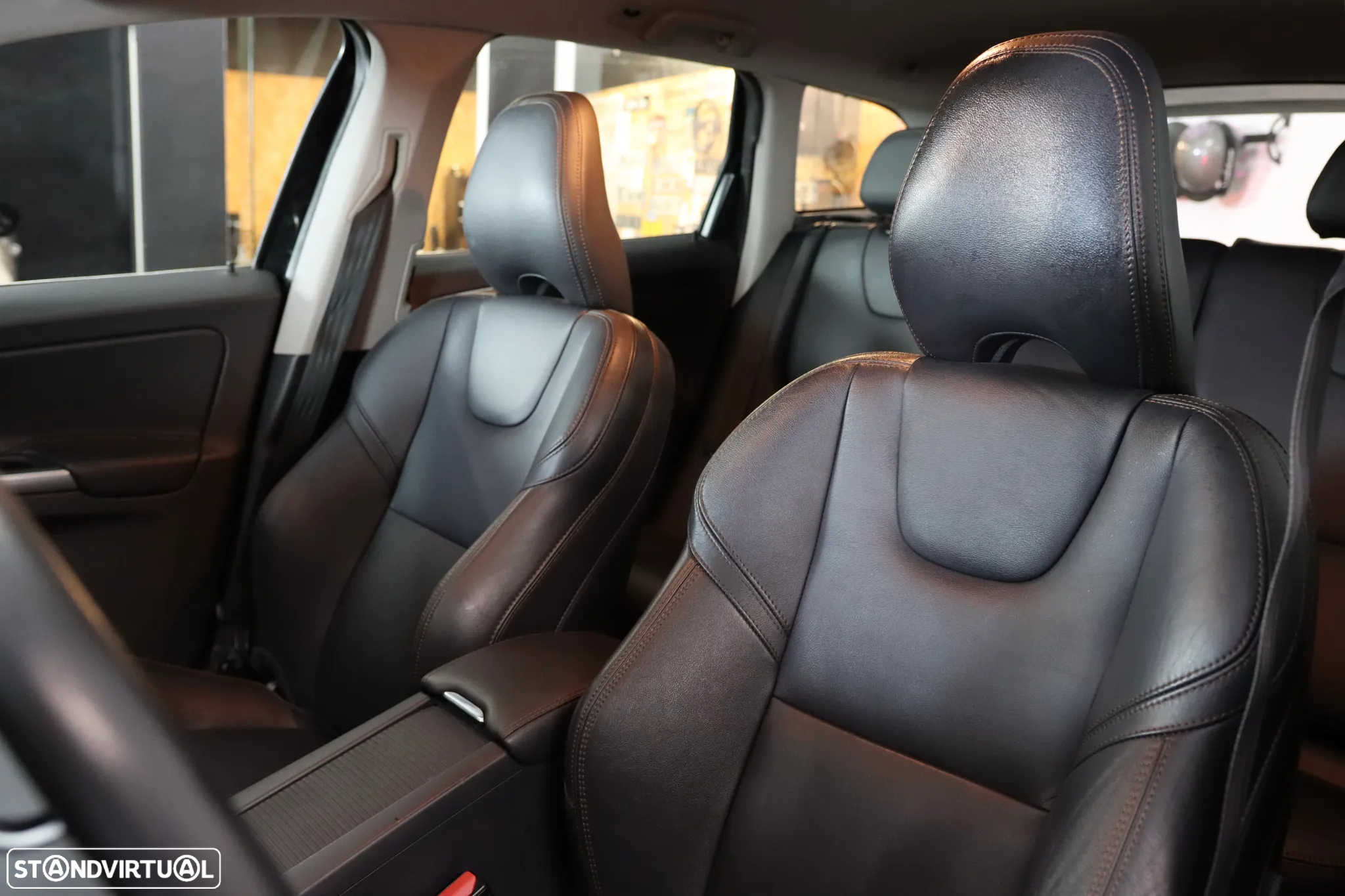 Volvo XC 60 2.0 D3 Summum Geartronic - 14