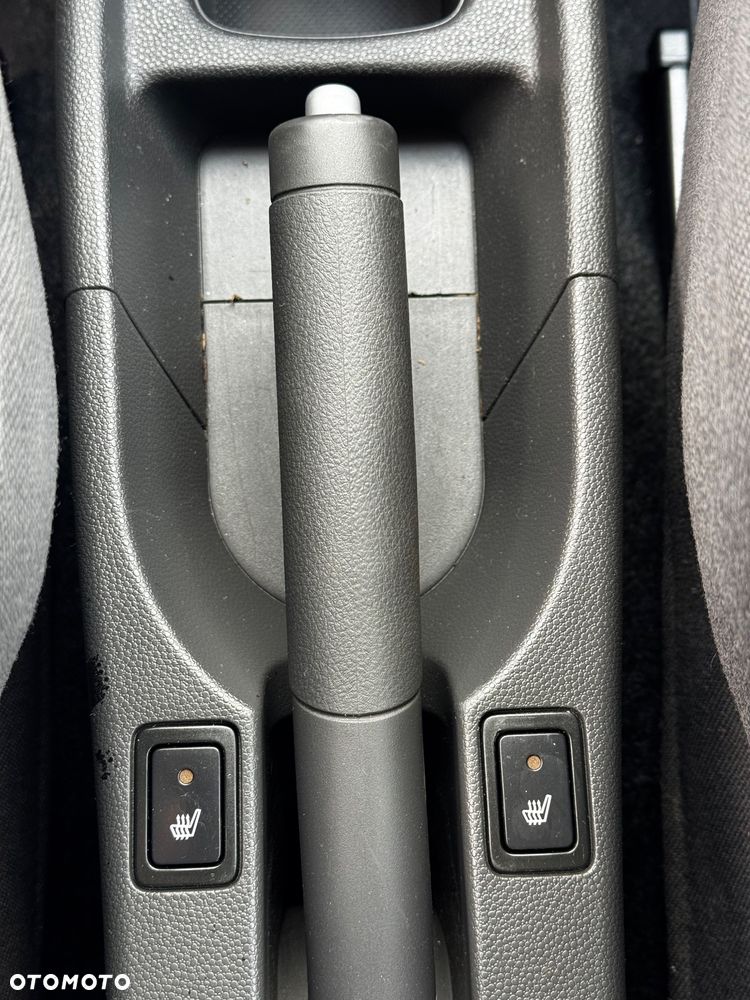 Opel Agila - 25