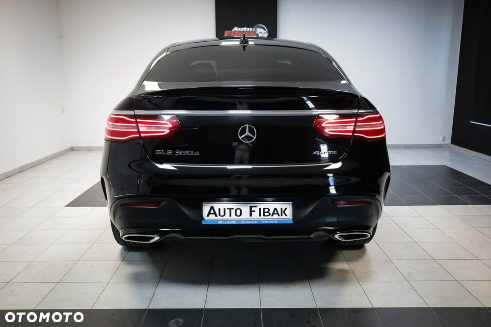 Mercedes-Benz GLE - 10