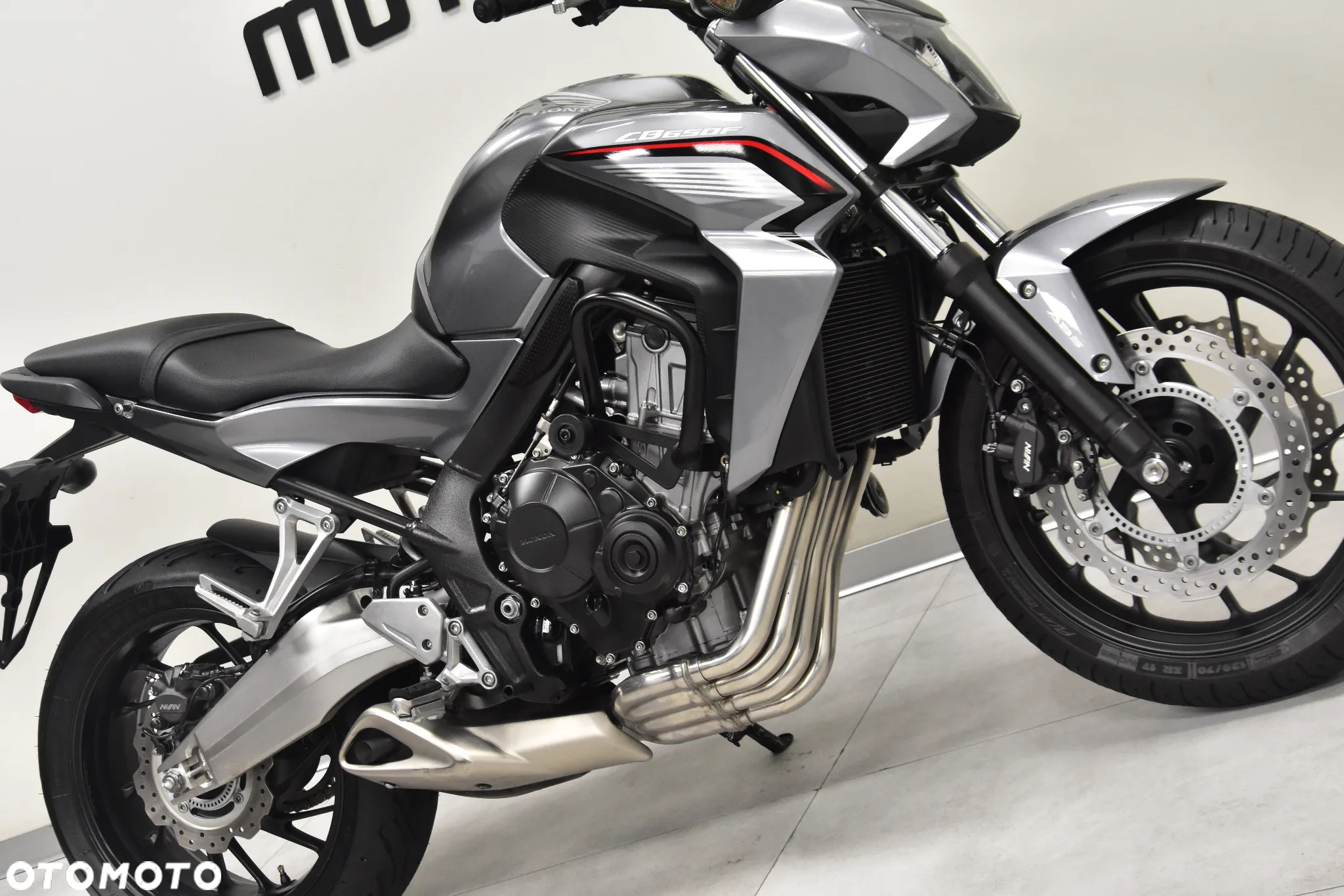 Honda CB - 11