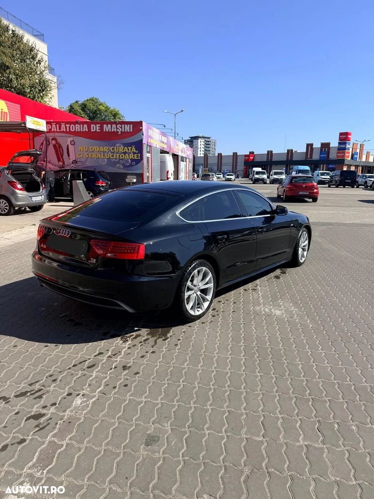 Audi A5 Coupé 2.0 TDI quattro Stronic - 4