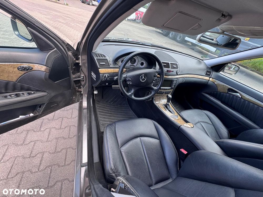 Mercedes-Benz Klasa E 280 CDI 4-Matic Avantgarde - 5