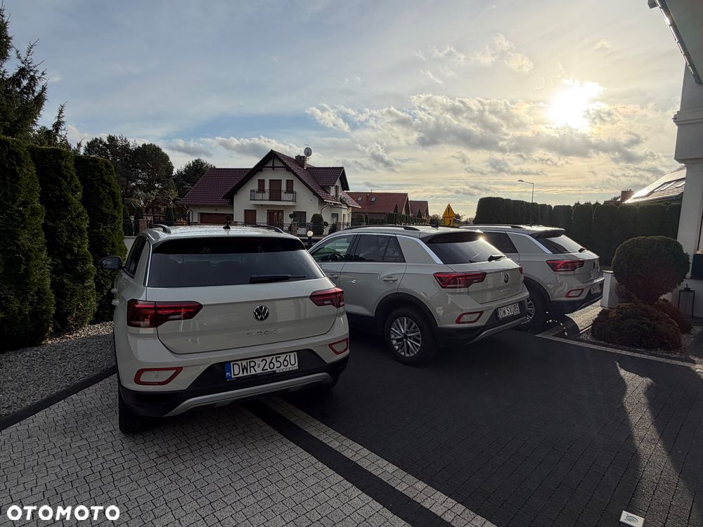 Volkswagen T-Roc - 17