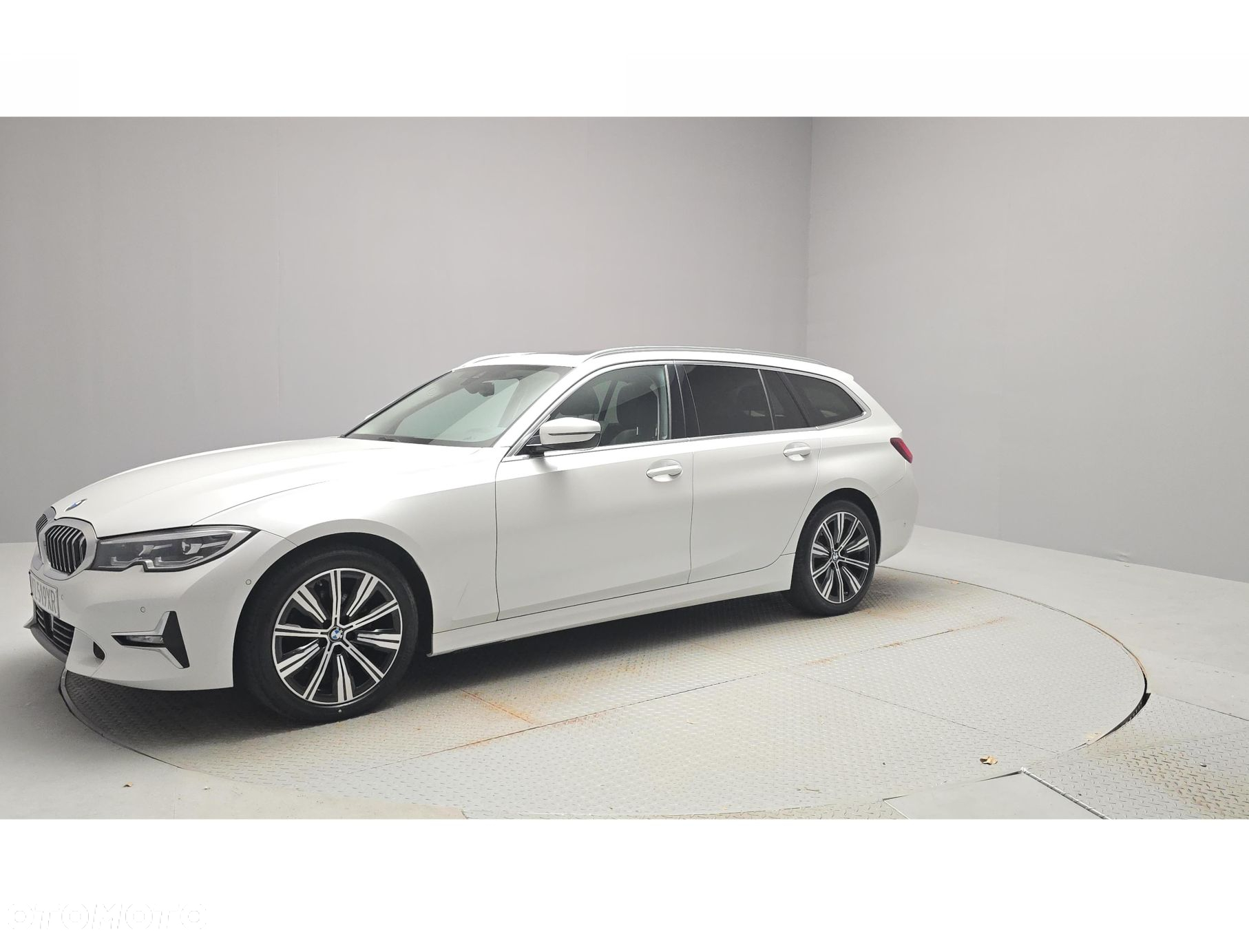 BMW Seria 3 320d xDrive Luxury Line - 8