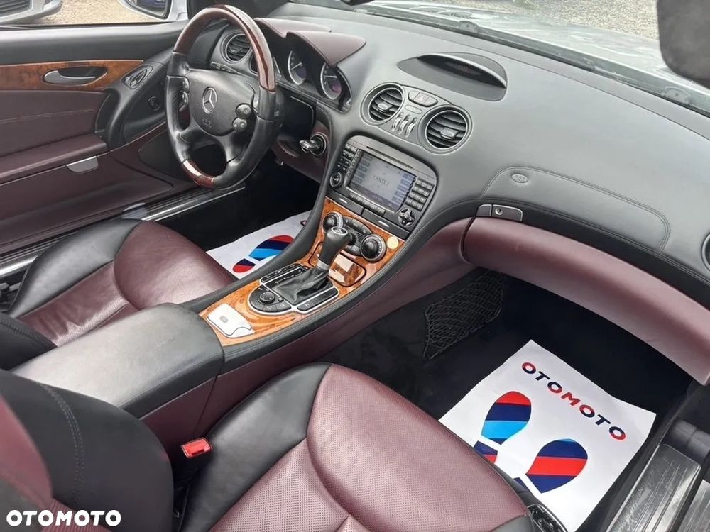 Mercedes-Benz SL 350 7G-TRONIC - 21