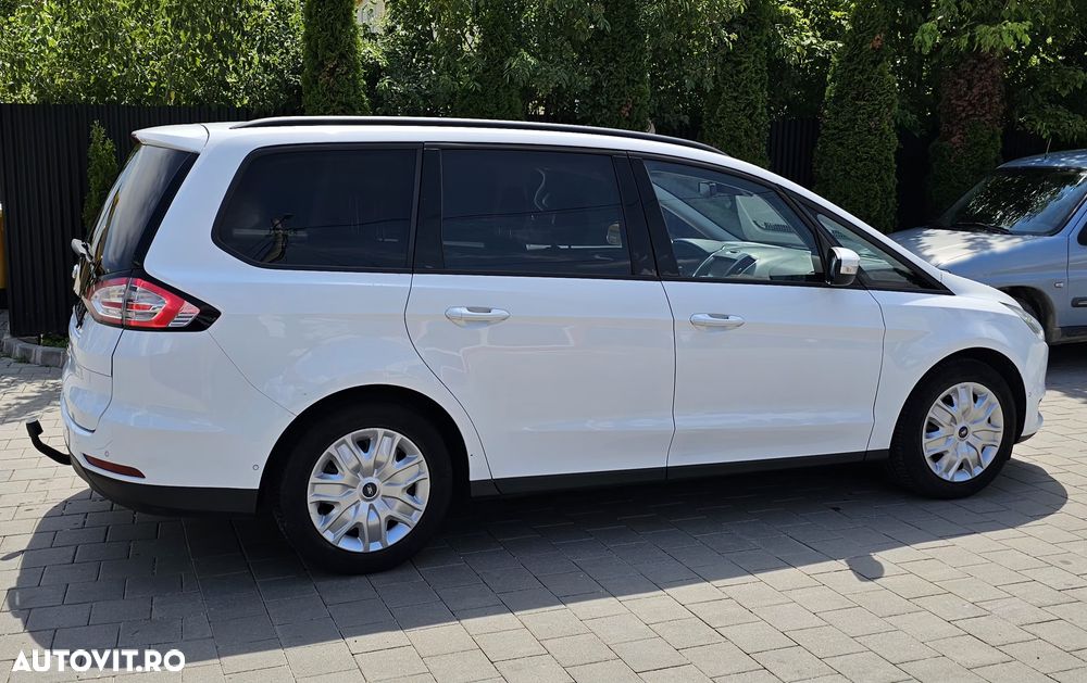 Ford Galaxy - 5