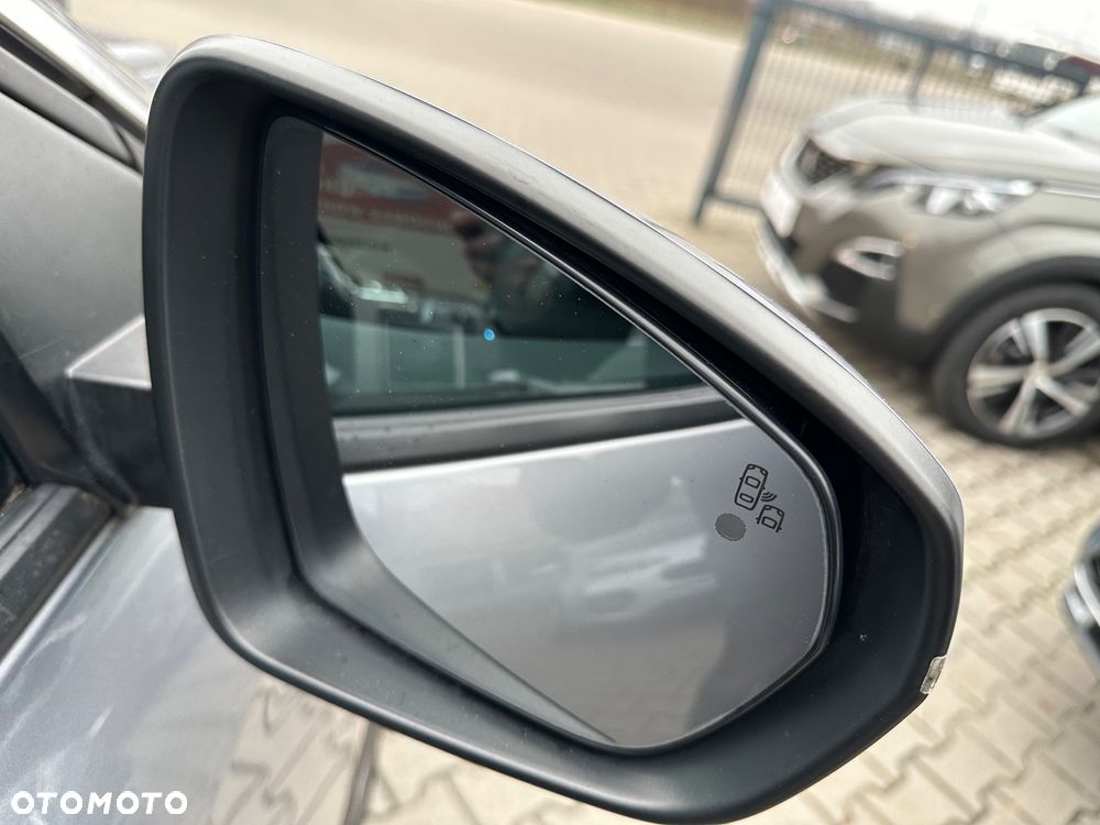 Peugeot 3008 BlueHDi 120 EAT6 Stop & Start Allure - 17