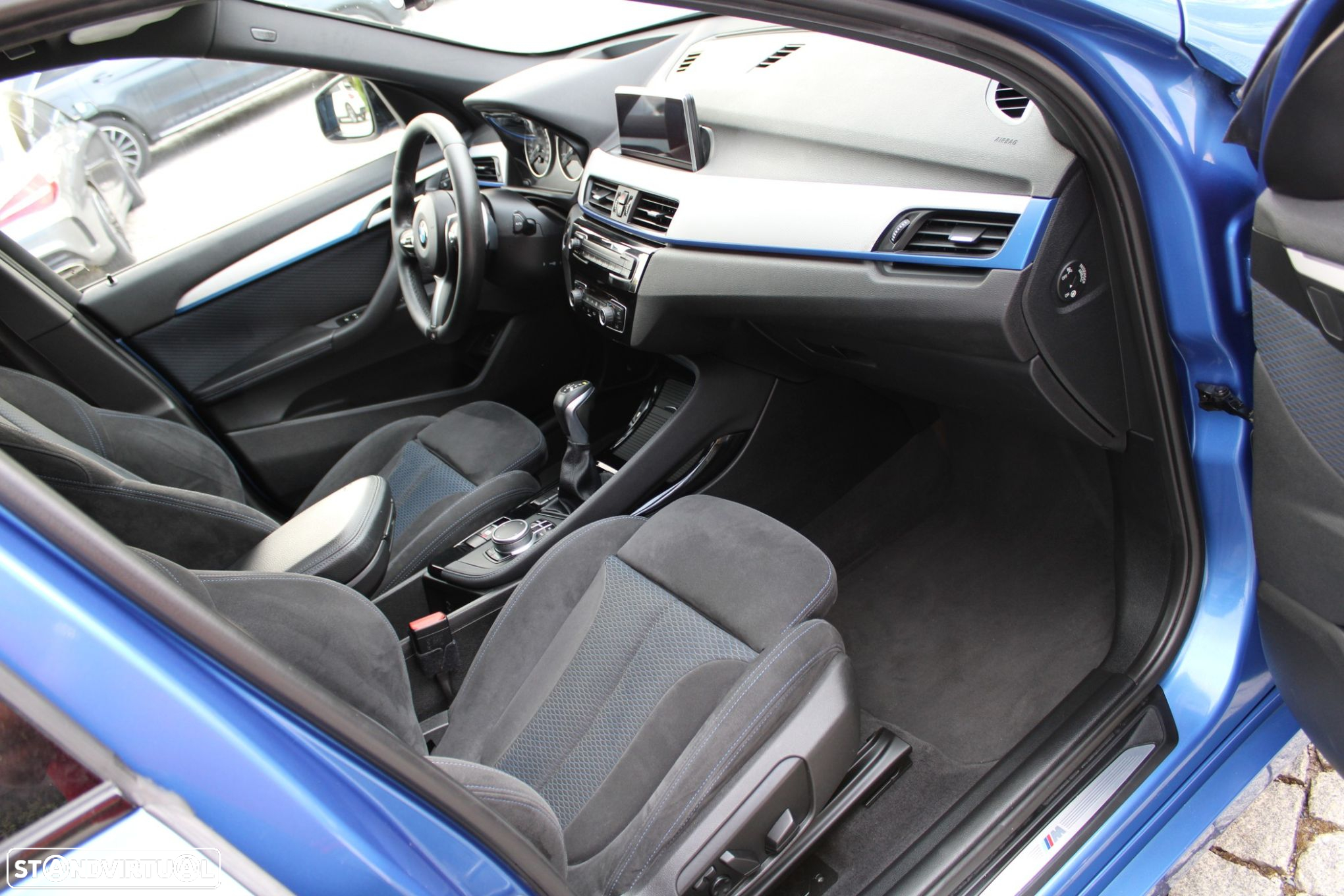BMW X1 18 d sDrive Auto Pack M - 13