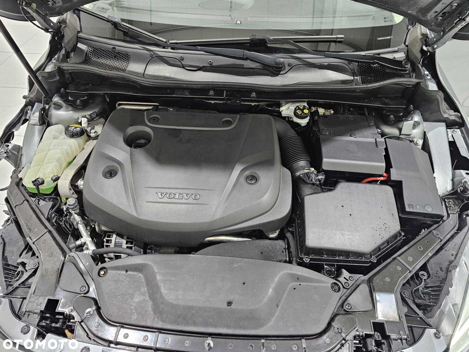 Volvo V40 - 18