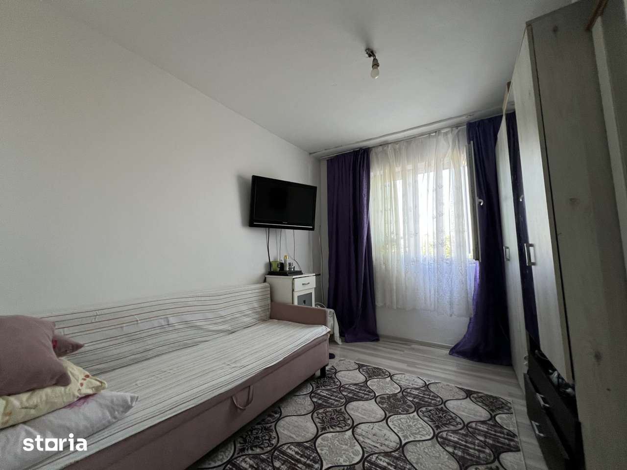Apartament cu 2 camere, 24mp, etaj 3 - zona Fratelia — fotografia 1