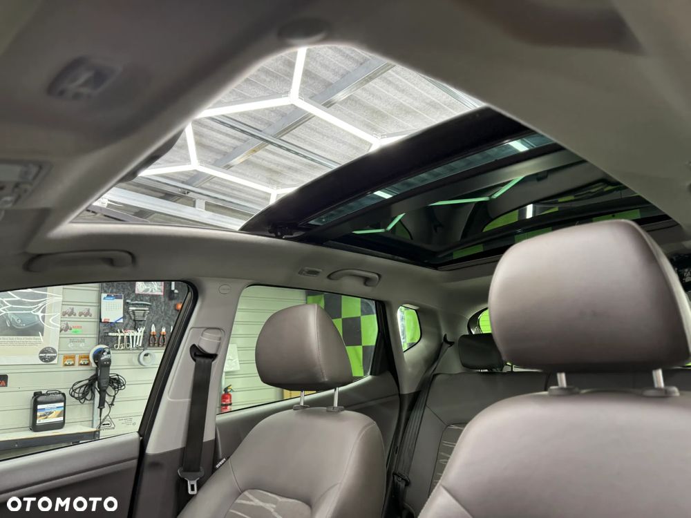 Kia Venga 1.6 CVVT Platinum Edition - 31