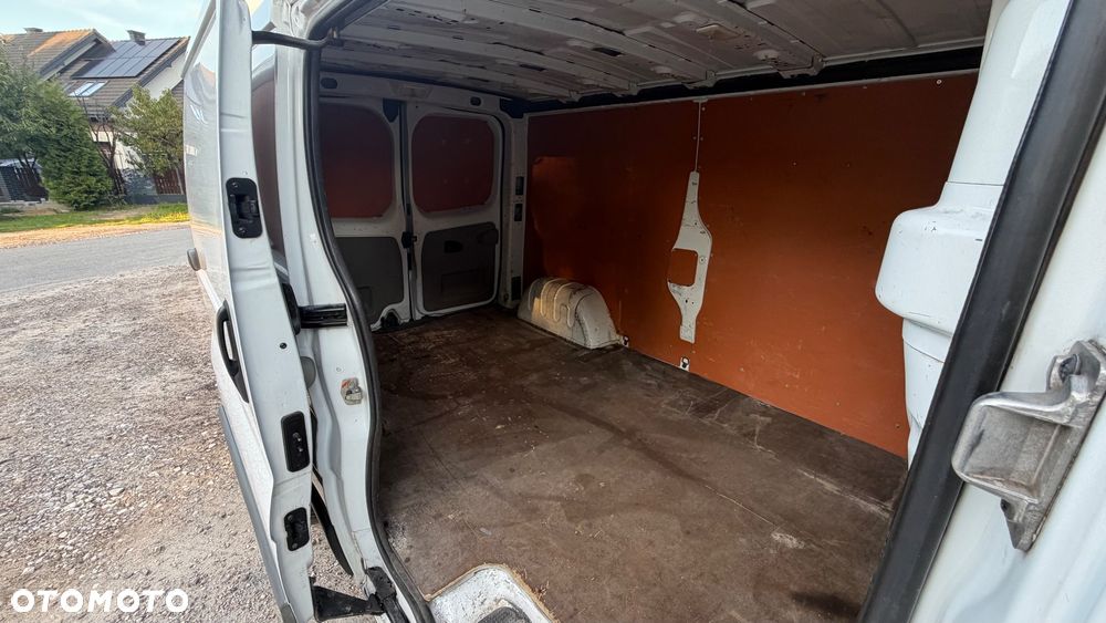 Renault Trafic L2H1 - 12