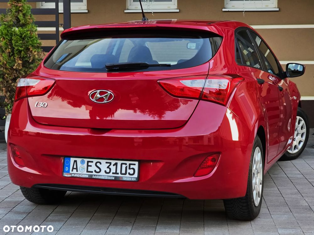 Hyundai i30 1.4 CRDi Trend - 4