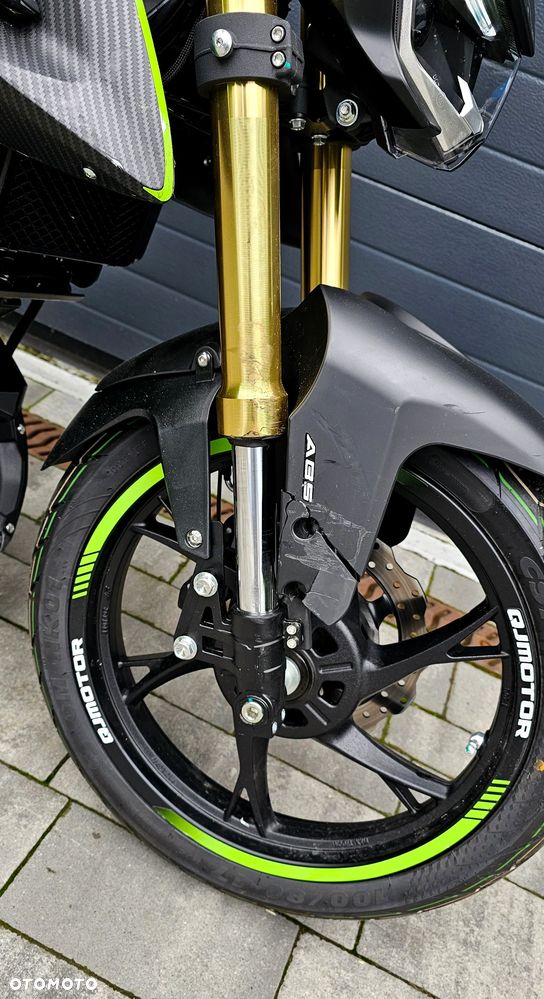 QJMOTOR SRK 125S - 12