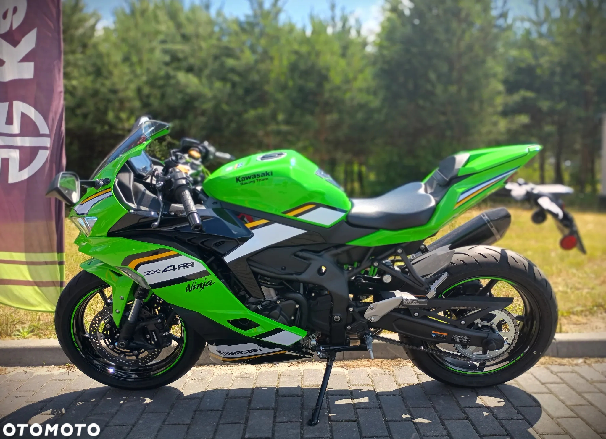 Kawasaki ZX - 3