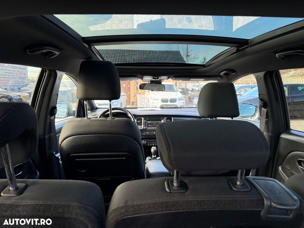 Kia Carens 1.7 DSL HP CLASSIC - 12