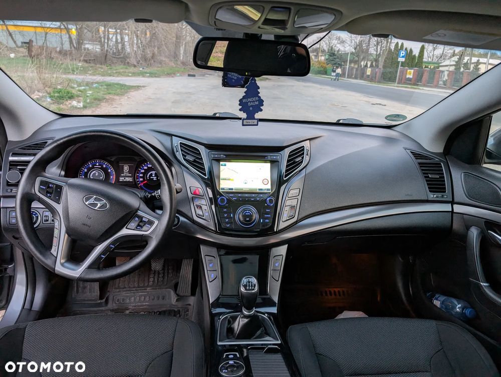 Hyundai i40 2.0 GDI Comfort + - 12