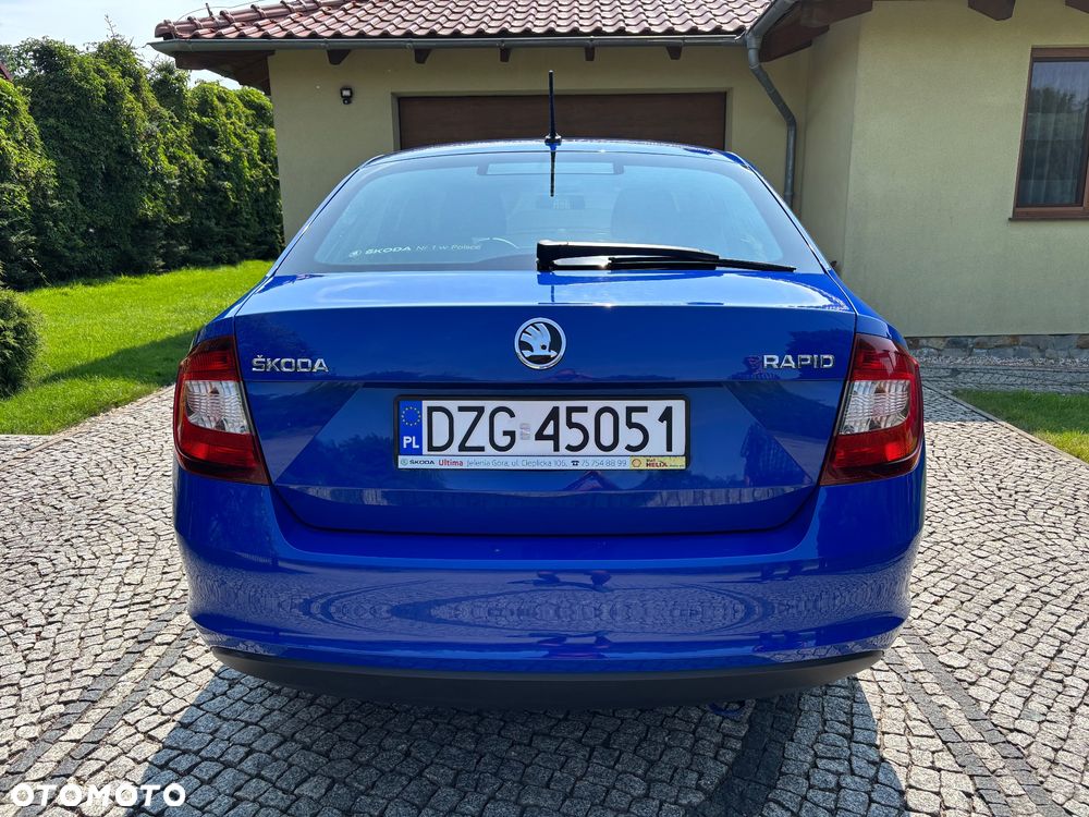 Skoda RAPID - 6
