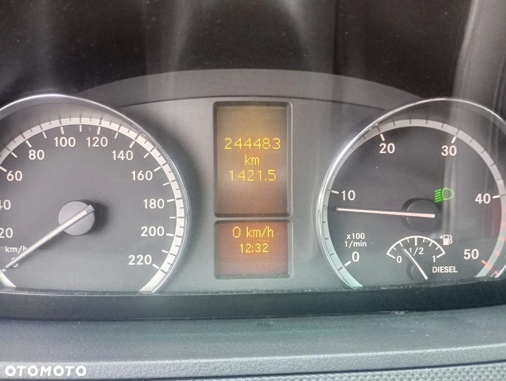 Mercedes-Benz VITO 110CDI - 10