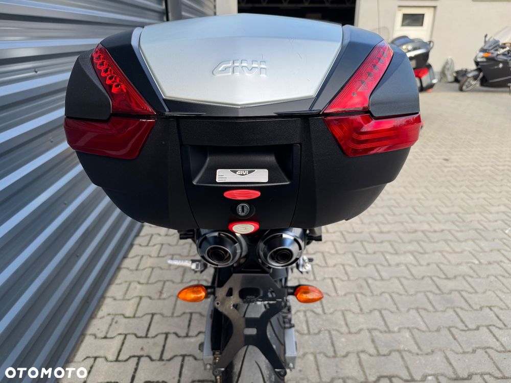 Yamaha FZ6 - 13