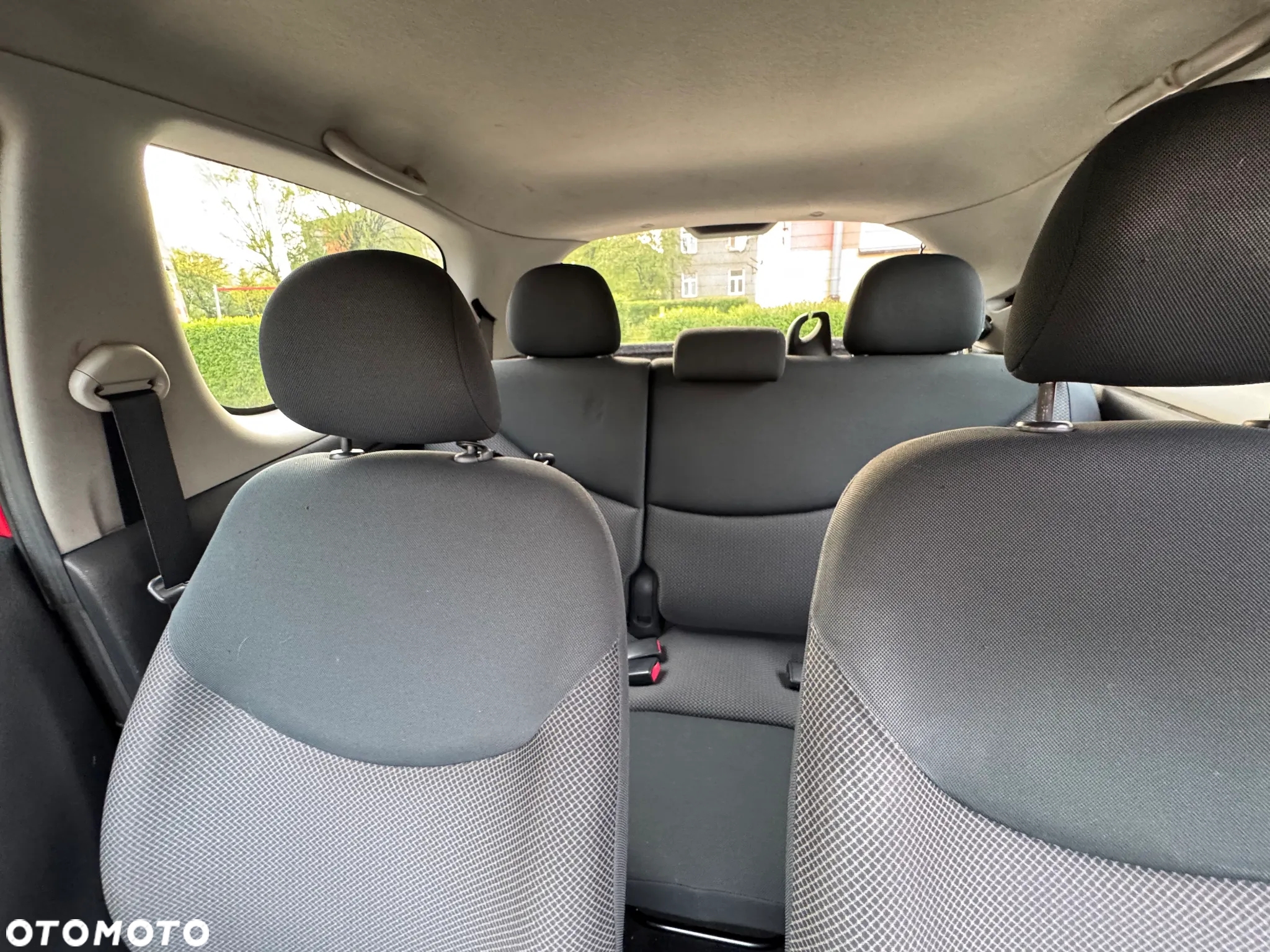 Toyota Yaris - 15
