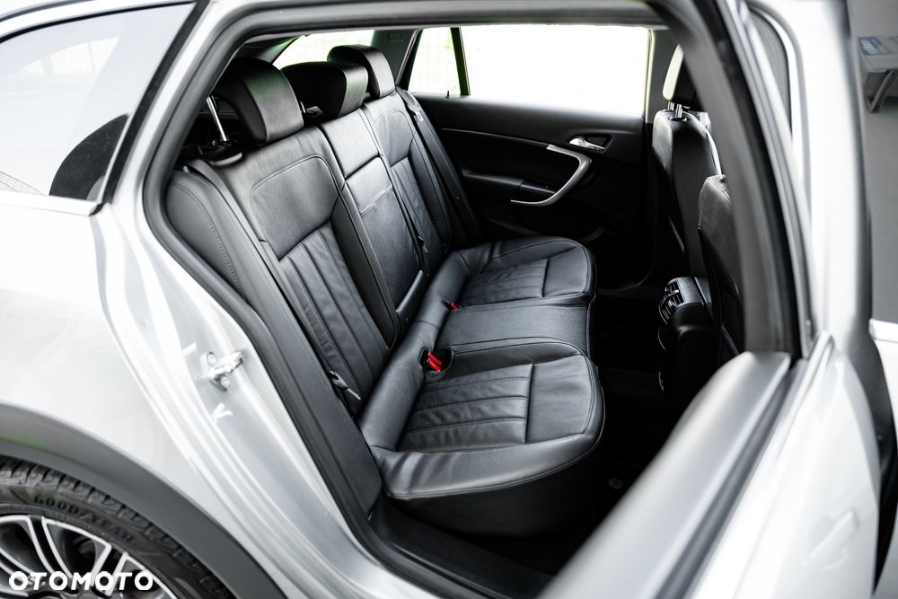 Opel Insignia CT 2.0 CDTI 4x4 - 21