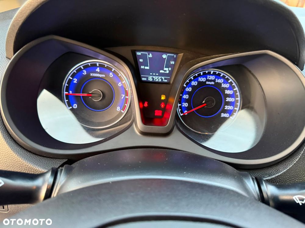 Hyundai ix20 1.4 blue Comfort - 20