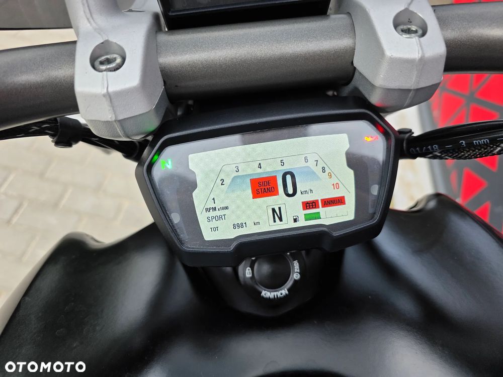Ducati Diavel - 19