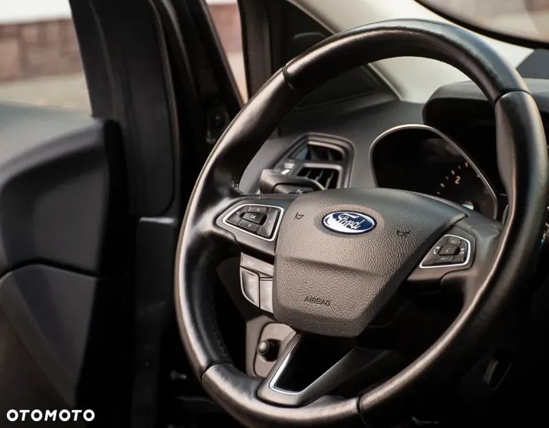 Ford Kuga 2.0 TDCi 2x4 ST-Line - 7