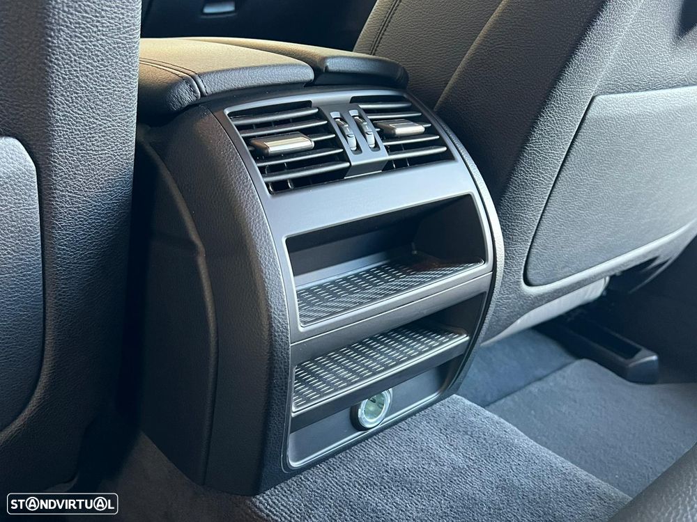 BMW 520 d Line Luxury Auto - 27