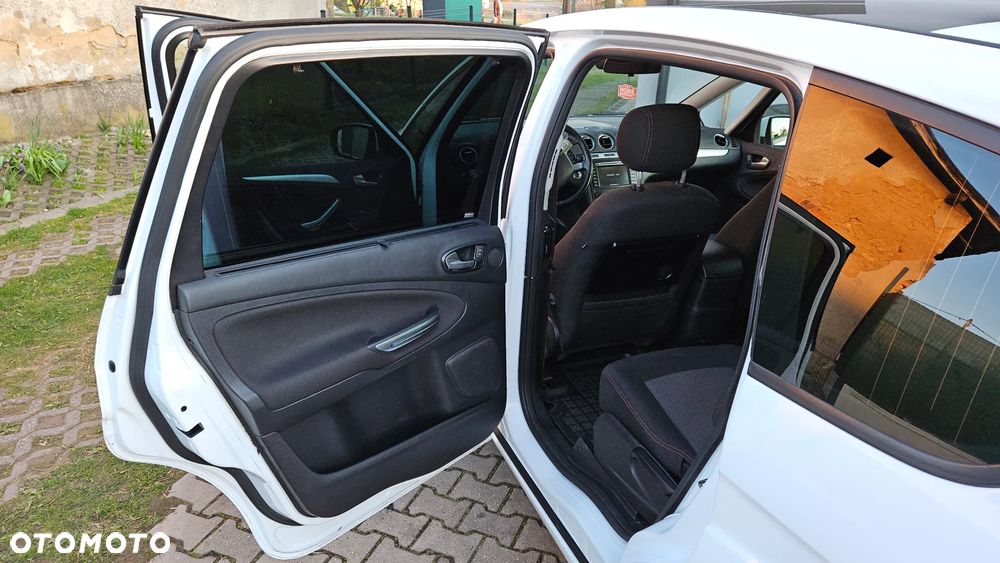 Ford S-Max 1.6 T Trend - 29
