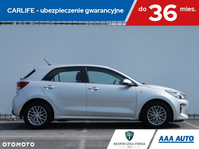 Kia Rio - 7