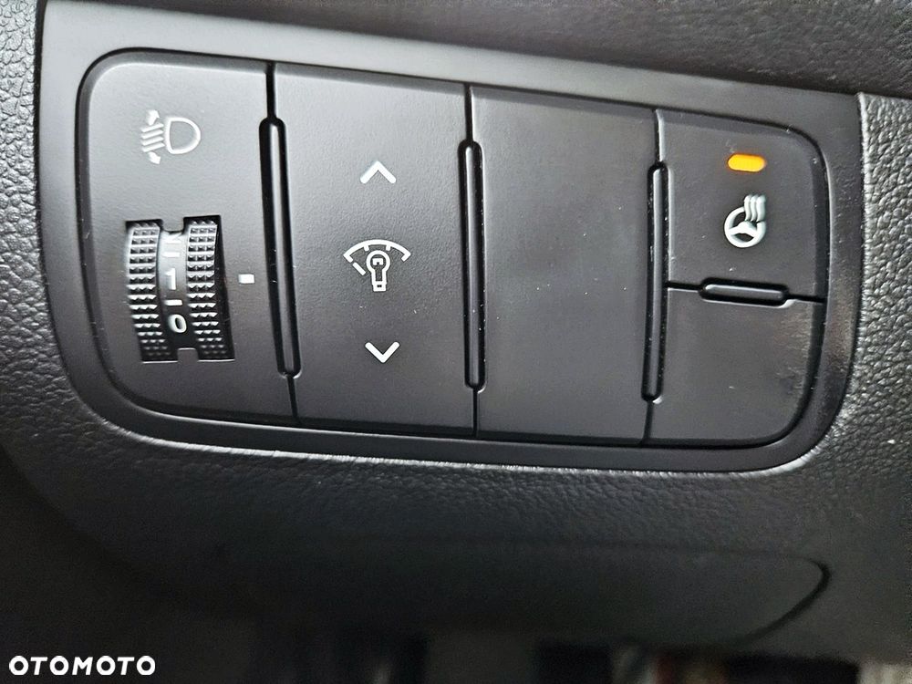 Kia Ceed 1.4 CVVT Spirit - 17