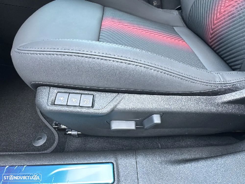 Alfa Romeo Junior 1.2 Speciale eDCT6 - 13