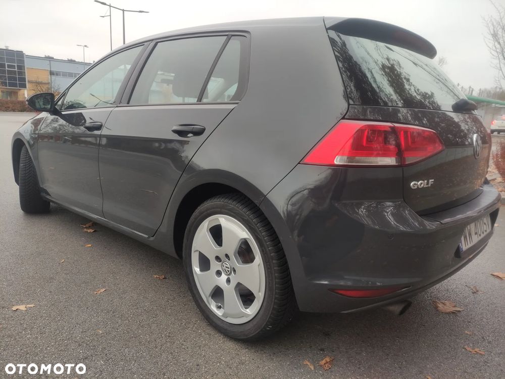Volkswagen Golf VII 1.2 TSI BMT Comfortline - 11