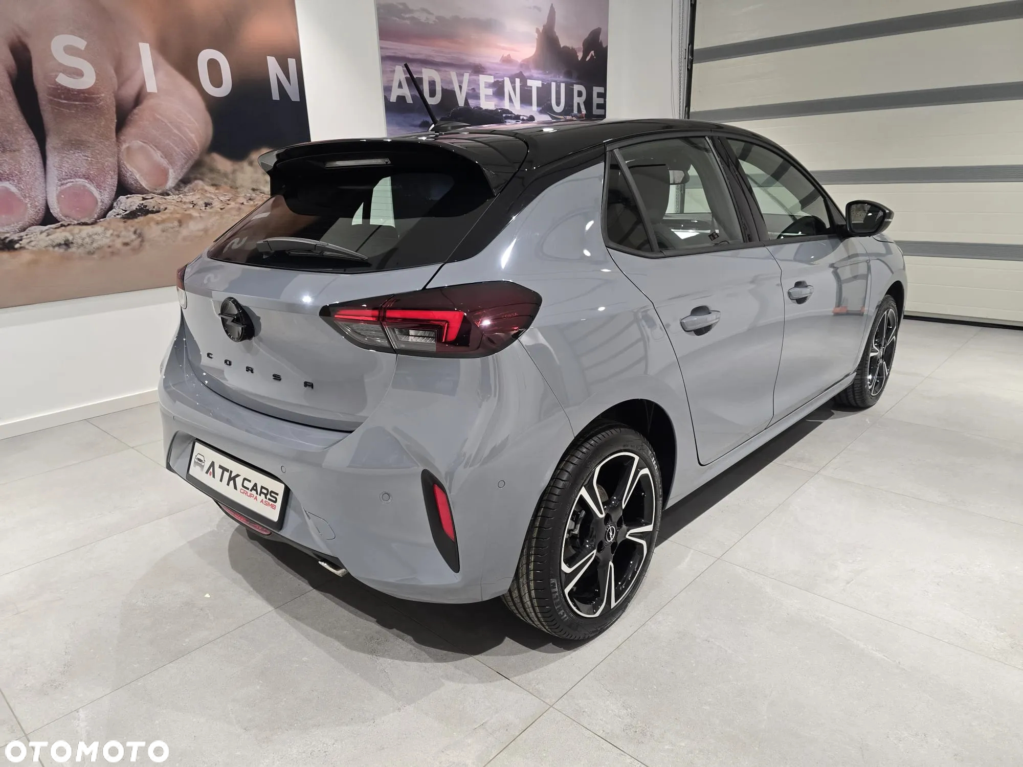 Opel Corsa 1.2 GS S&S - 4