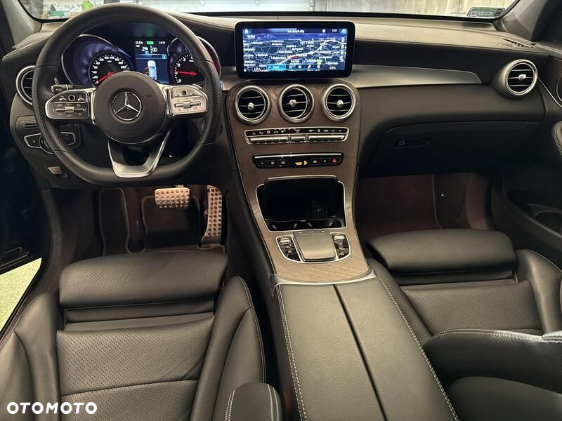 Mercedes-Benz GLC - 23