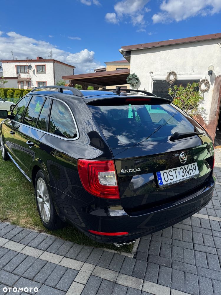 Skoda Superb 2.0 TDI DSG Ambition - 8