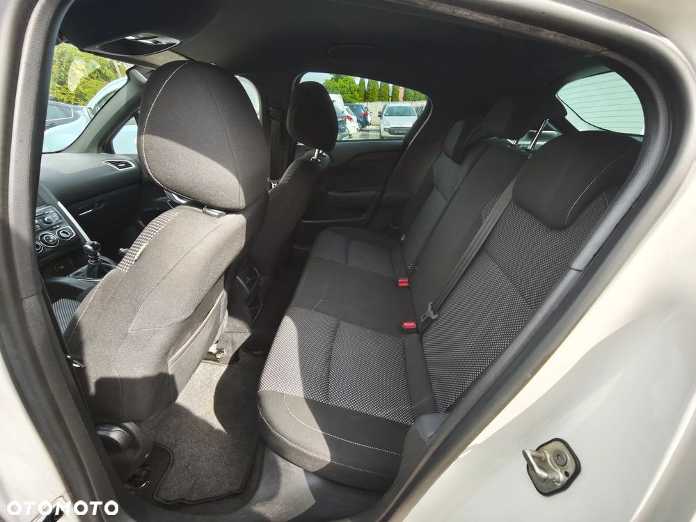 Citroën DS4 HDi 110 Chic - 22
