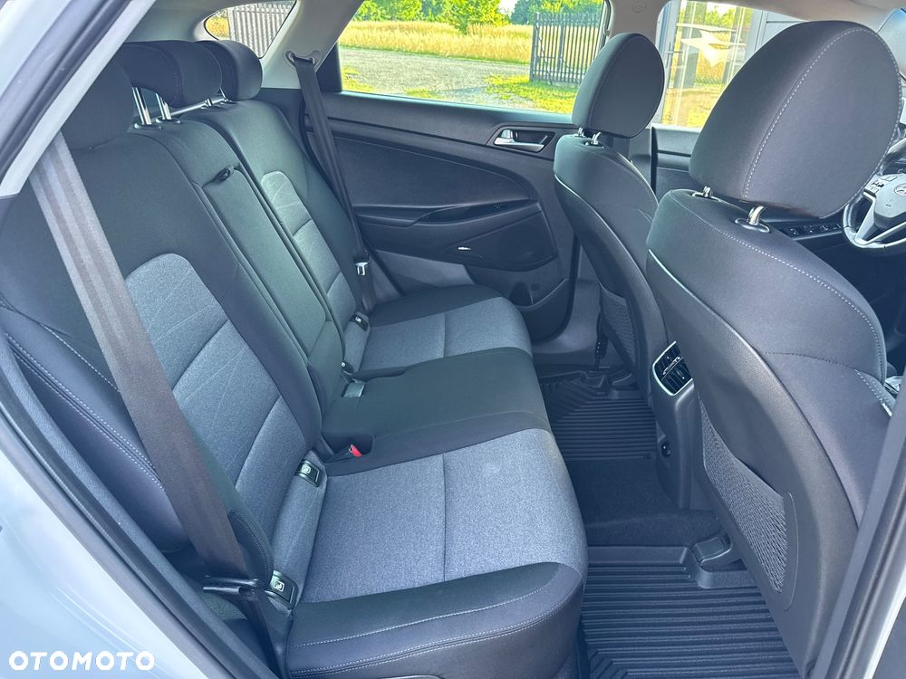 Hyundai Tucson blue 1.6 CRDi 2WD DCT Premium - 20