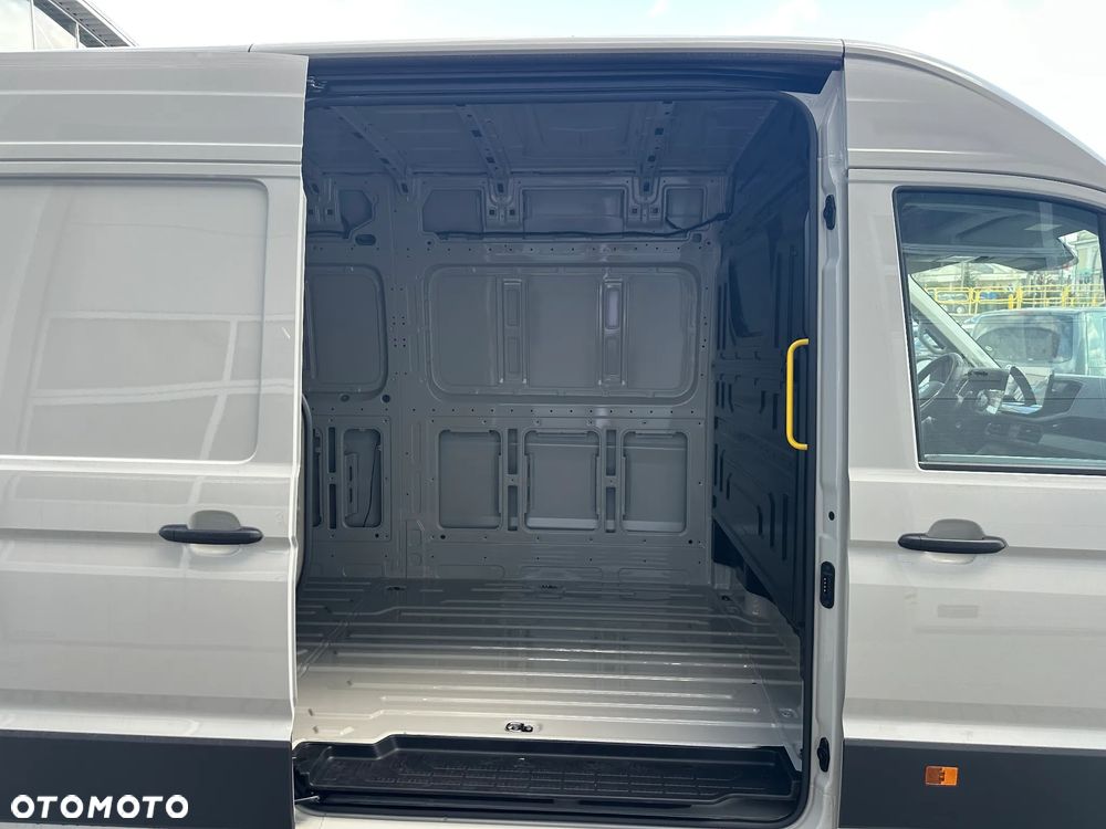 Volkswagen Crafter - 10