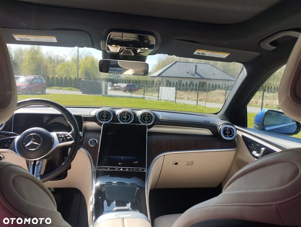 Mercedes-Benz GLC 300 4Matic 9G-TRONIC Avantgarde Advanced - 14