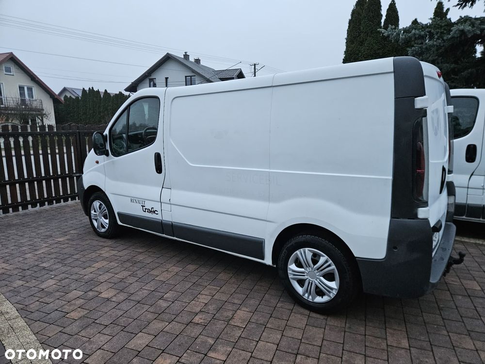 Renault Trafic - 2
