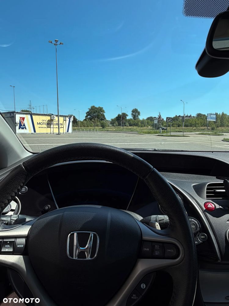 Honda Civic 1.8 Comfort - 12