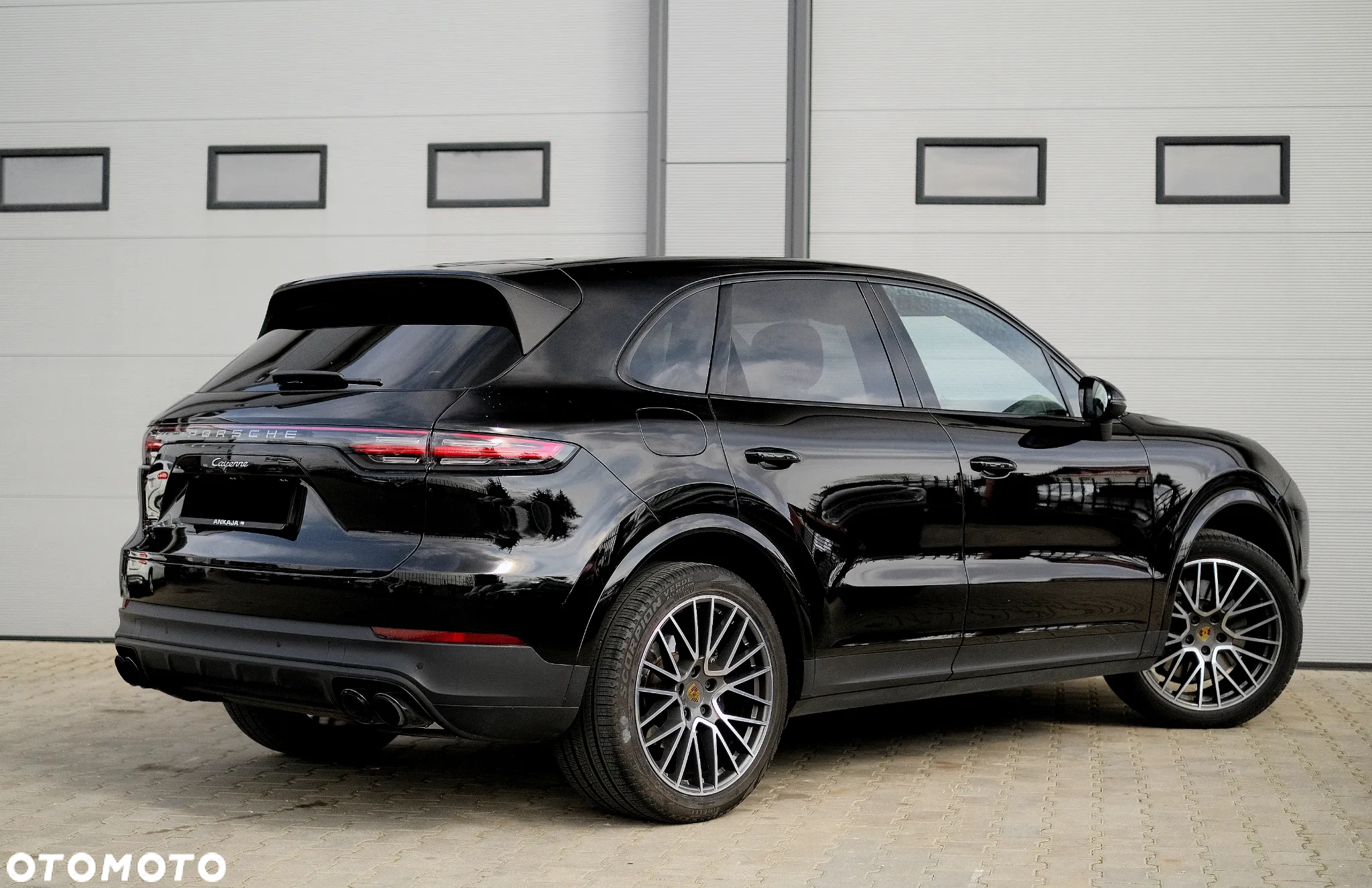 Porsche Cayenne - 8