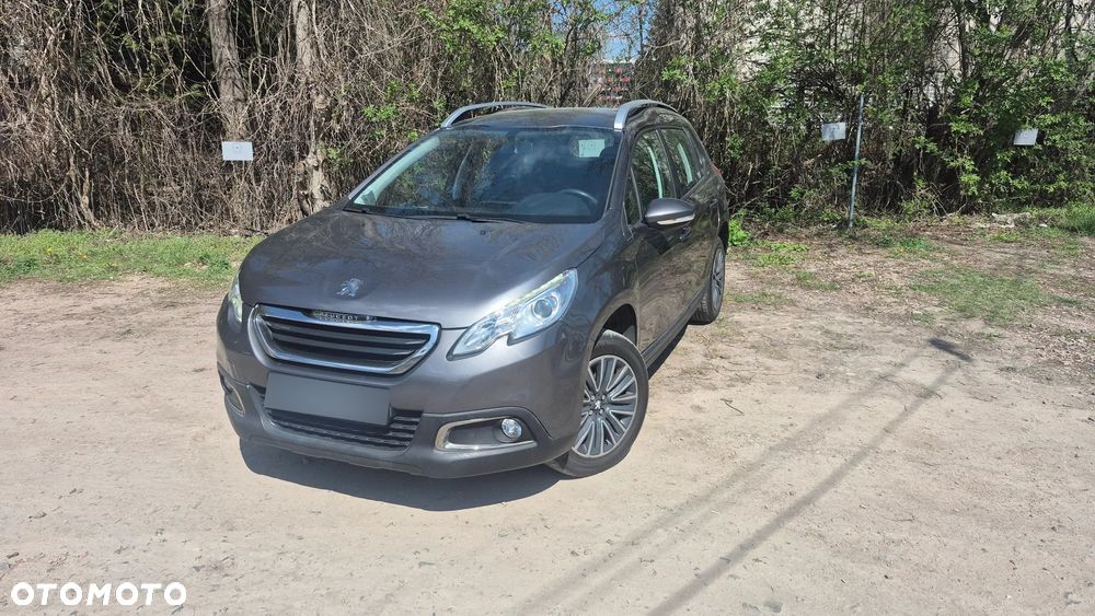 Peugeot 2008 1.2 Pure Tech Active EU6 - 1