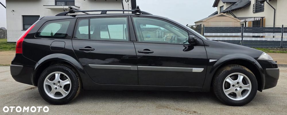 Renault Megane 1.6 Dynamique - 5