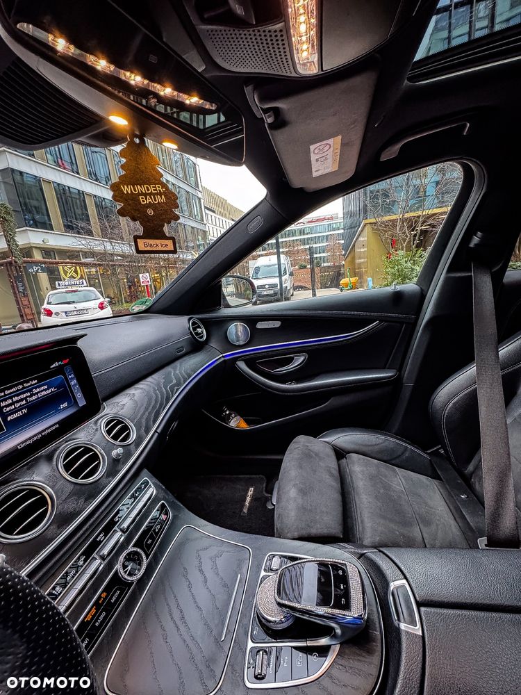 Mercedes-Benz Klasa E 220 d 4-Matic Avantgarde - 5