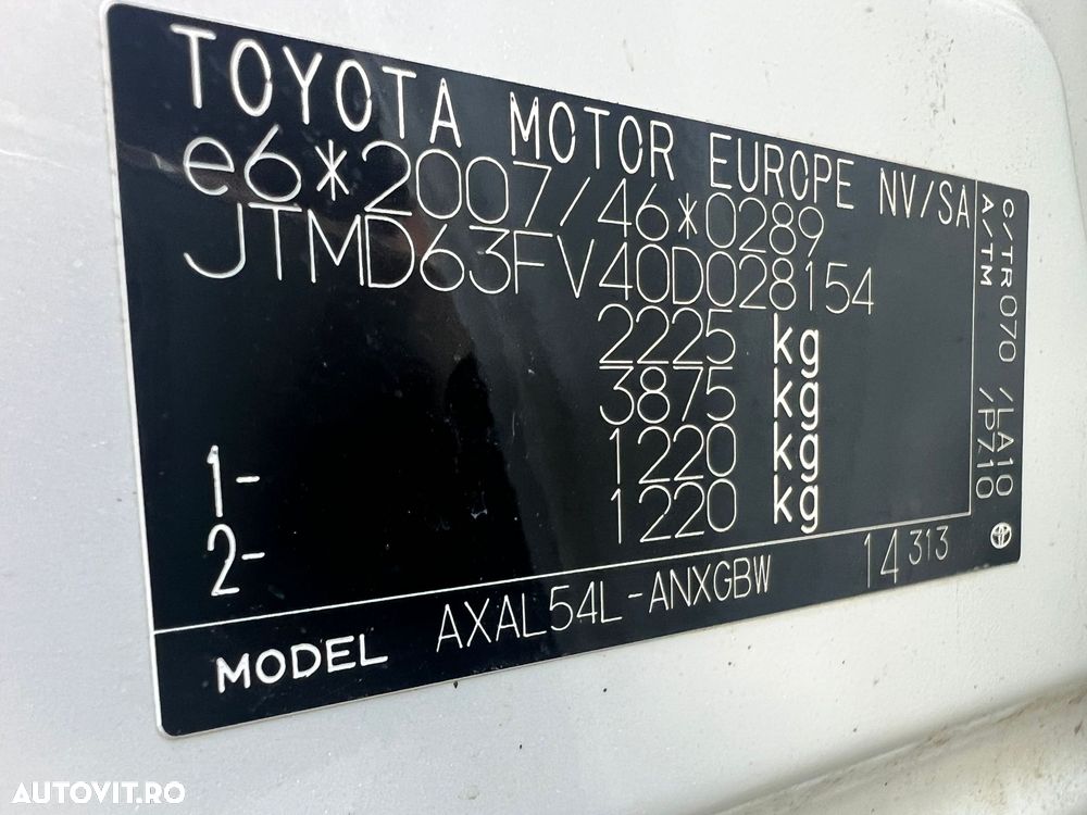 Toyota RAV4 2.5 VVT-iE 4x4 Luxury Premium - 34